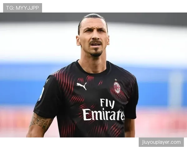 “伤病报告：AC米兰主力右后卫卡拉布里亚缺席，边路攻防恐受影响”