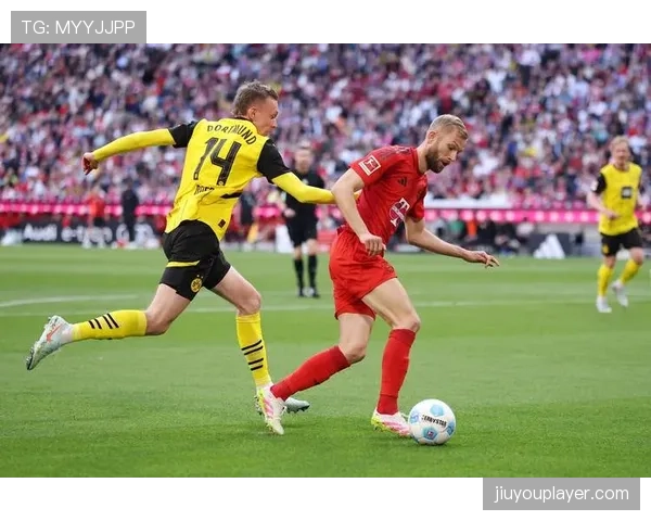 拜仁赛前发布会确认：穆西亚拉与凯恩均可出战对阵多特的关键战